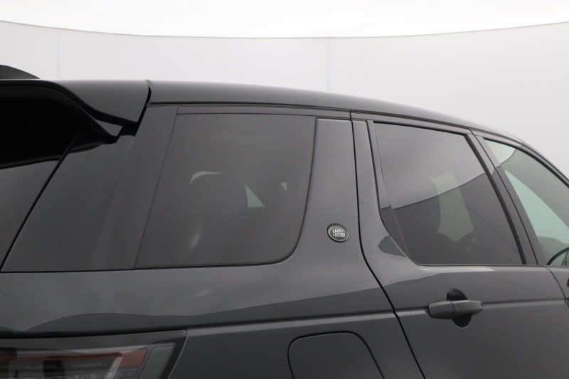 2021 (21) LAND ROVER DISCOVERY SPORT 2.0 P290 Black 5dr Auto 5601718