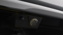 2021 (21) LAND ROVER DISCOVERY SPORT 2.0 P290 Black 5dr Auto 5601711