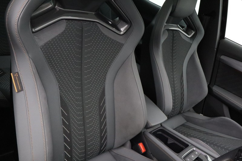 2025 (25) CUPRA FORMENTOR 2.0 TSI 333 VZ3 5dr DSG 4Drive 5595181