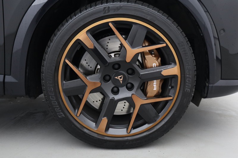 2025 (25) CUPRA FORMENTOR 2.0 TSI 333 VZ3 5dr DSG 4Drive 5595138