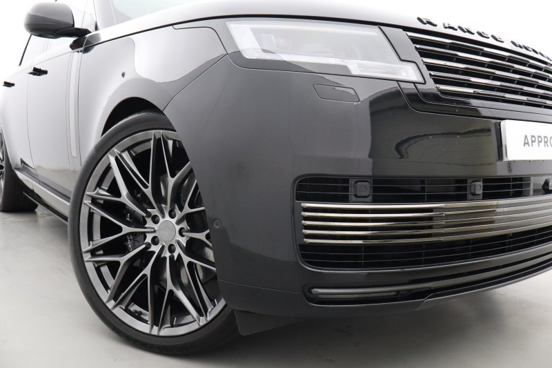 2023 (73) LAND ROVER RANGE ROVER 4.4 P615 V8 SV LWB 4dr Auto 5647596