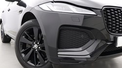 2023 (73) JAGUAR F-PACE 2.0 D200 R-Dynamic SE Black 5dr Auto AWD 5598802