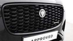 2023 (73) JAGUAR F-PACE 2.0 D200 R-Dynamic SE Black 5dr Auto AWD 5598796