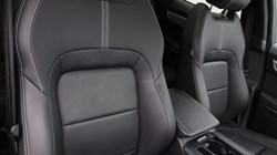 2023 (73) JAGUAR F-PACE 2.0 D200 R-Dynamic SE Black 5dr Auto AWD 5598812