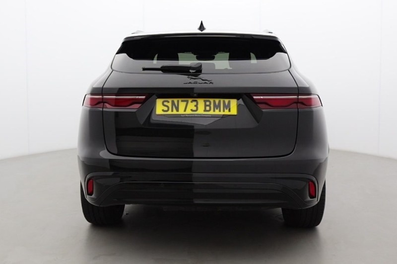 2023 (73) JAGUAR F-PACE 2.0 D200 R-Dynamic SE Black 5dr Auto AWD 5598784