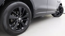 2023 (73) JAGUAR F-PACE 2.0 D200 R-Dynamic SE Black 5dr Auto AWD 5598804