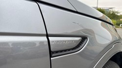 2021 (21) LAND ROVER DISCOVERY SPORT 2.0 D200 R-Dynamic SE 5dr Auto 5755031