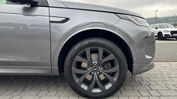 2021 (21) LAND ROVER DISCOVERY SPORT 2.0 D200 R-Dynamic SE 5dr Auto 5755019