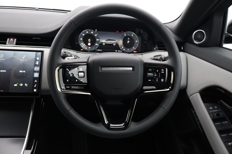 2026 (26) LAND ROVER RANGE ROVER EVOQUE 2.0 D200 Dynamic SE 5dr Auto 5654102