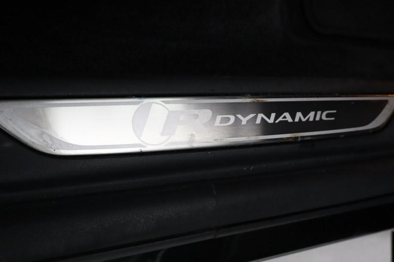 2023 (23) JAGUAR E-PACE 2.0 D200 R-Dynamic Black 5dr Auto 5600848