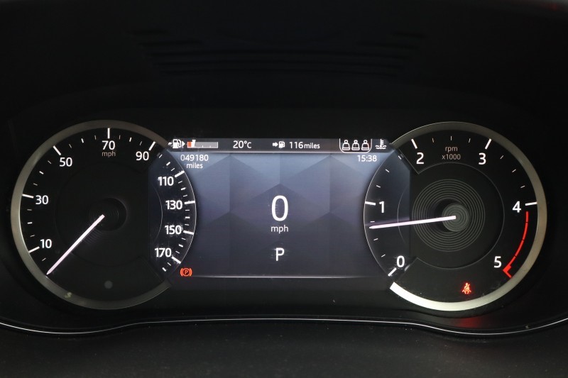 2023 (23) JAGUAR E-PACE 2.0 D200 R-Dynamic Black 5dr Auto 5600865