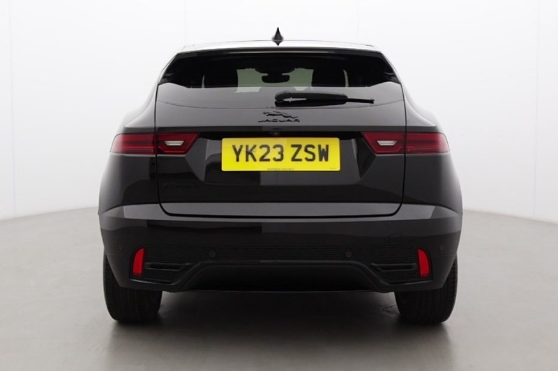 2023 (23) JAGUAR E-PACE 2.0 D200 R-Dynamic Black 5dr Auto 5600823