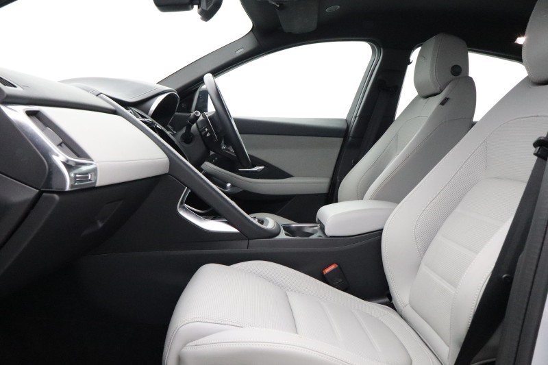 2023 (23) JAGUAR E-PACE 1.5 P300e R-Dynamic HSE 5dr Auto 5625700