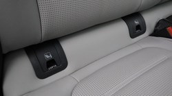 2023 (23) JAGUAR E-PACE 1.5 P300e R-Dynamic HSE 5dr Auto 5625702