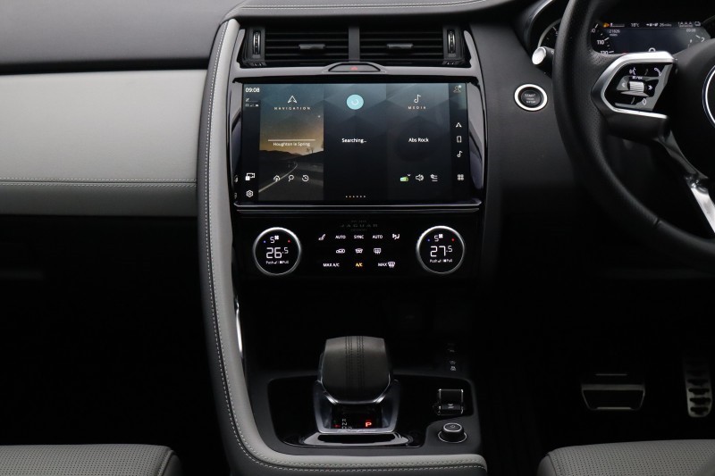2023 (23) JAGUAR E-PACE 1.5 P300e R-Dynamic HSE 5dr Auto 5625705