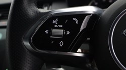2023 (23) JAGUAR E-PACE 1.5 P300e R-Dynamic HSE 5dr Auto 5625718