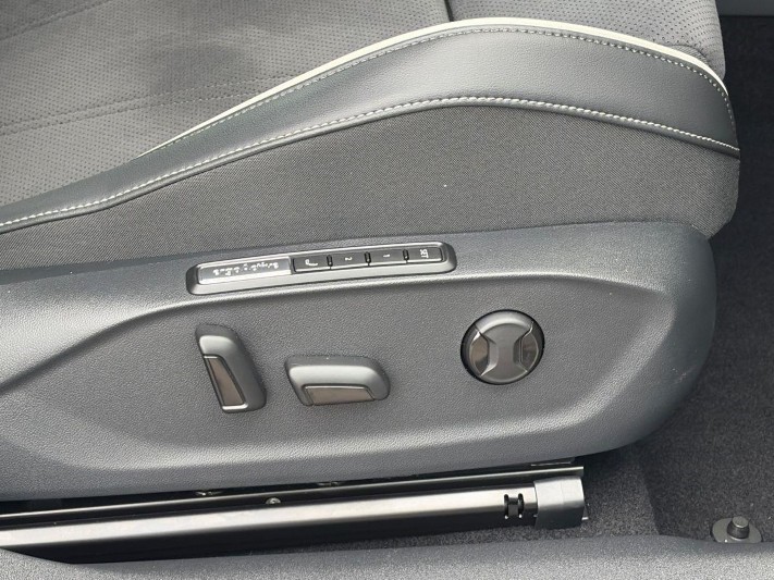  VOLKSWAGEN ID.7 210kW Match Pro S Plus 86kWh 5dr Auto [Int PLUS Pack] 5619898
