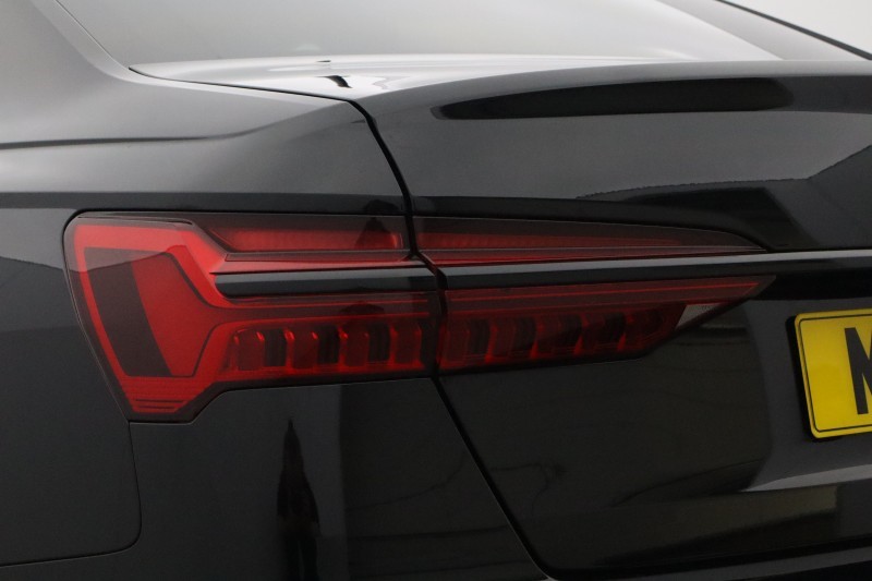 2022 (71) AUDI A6 45 TFSI 265 Quattro Black Edition 4dr S Tronic 5605618