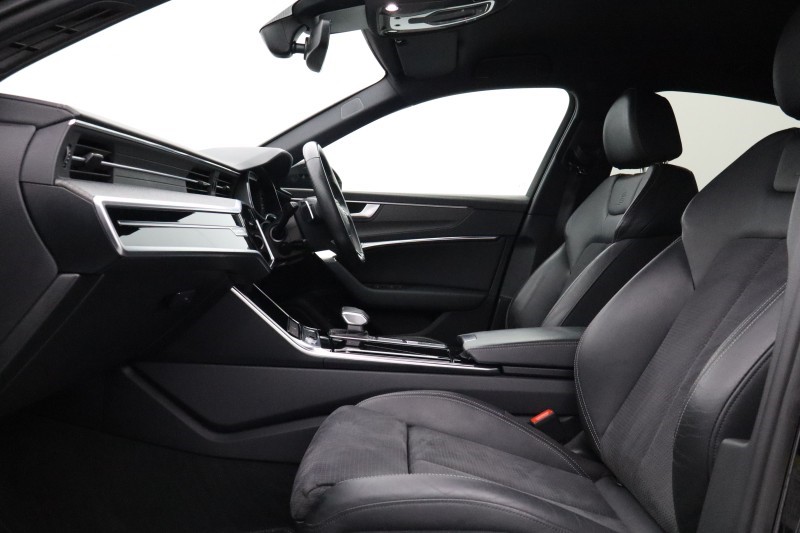 2022 (71) AUDI A6 45 TFSI 265 Quattro Black Edition 4dr S Tronic 5605579