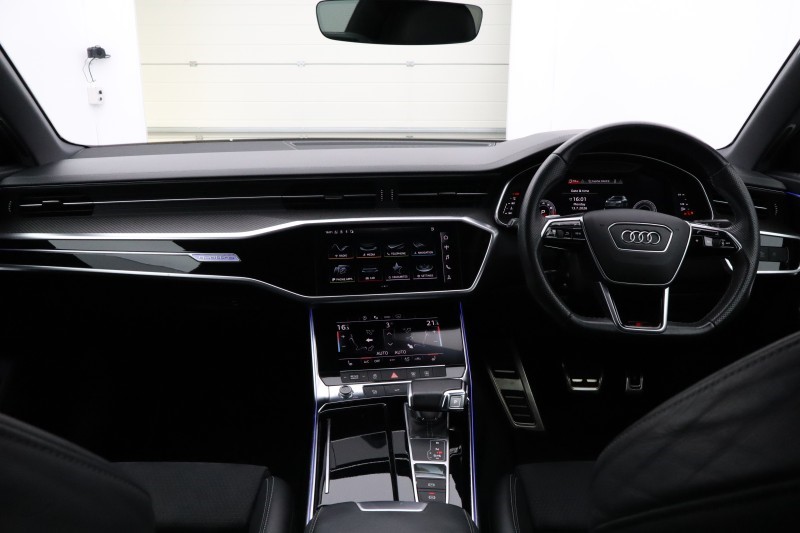 2022 (71) AUDI A6 45 TFSI 265 Quattro Black Edition 4dr S Tronic 5605583