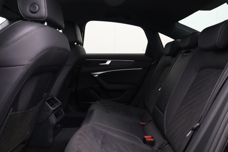 2022 (71) AUDI A6 45 TFSI 265 Quattro Black Edition 4dr S Tronic 5605580