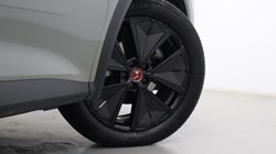 2024 (24) DS DS 7 1.5 BlueHDi Performance Line PLUS 5dr EAT8 5606944