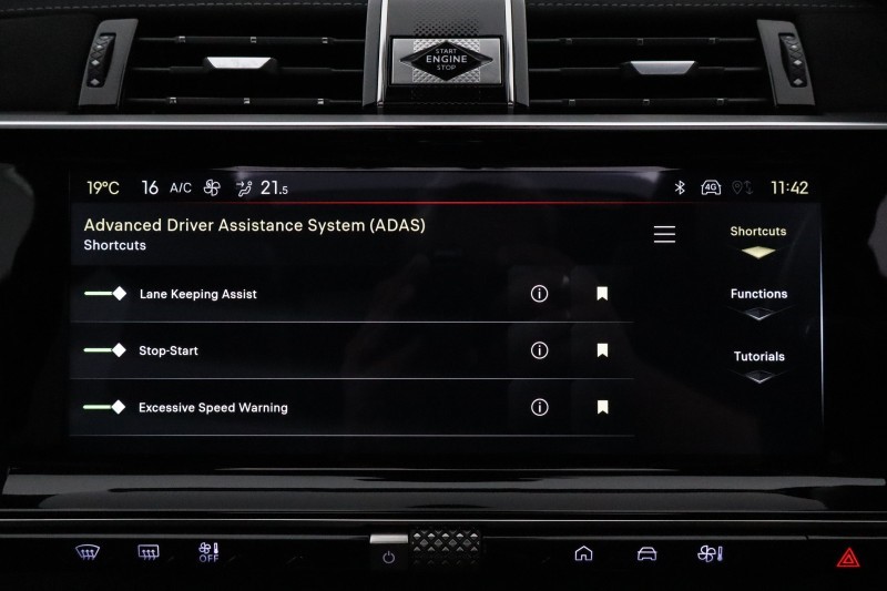 2024 (24) DS DS 7 1.5 BlueHDi Performance Line  PLUS 5dr EAT8 5606927