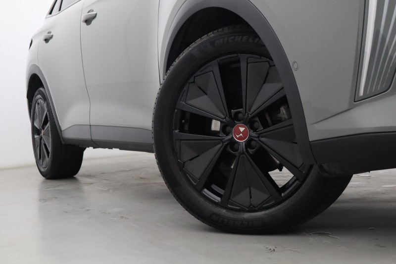 2024 (24) DS DS 7 1.5 BlueHDi Performance Line  PLUS 5dr EAT8 5606933