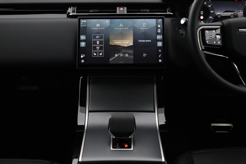 2024 (24) LAND ROVER RANGE ROVER VELAR 2.0 D200 MHEV Dynamic SE 5dr Auto 5608932