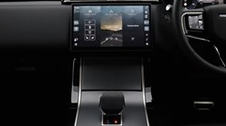 2024 (24) LAND ROVER RANGE ROVER VELAR 2.0 D200 MHEV Dynamic SE 5dr Auto 5608932