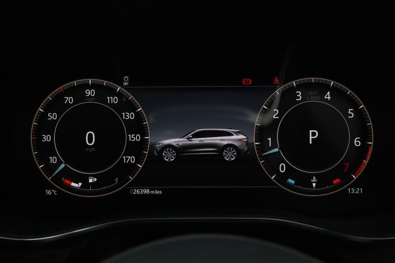 2023 (23) JAGUAR F-PACE 2.0 P250 R-Dynamic SE Black 5dr Auto AWD 5612767
