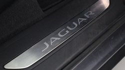 2023 (23) JAGUAR F-PACE 2.0 P250 R-Dynamic SE Black 5dr Auto AWD 5612763