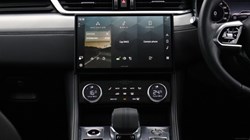 2023 (23) JAGUAR F-PACE 2.0 P250 R-Dynamic SE Black 5dr Auto AWD 5612757