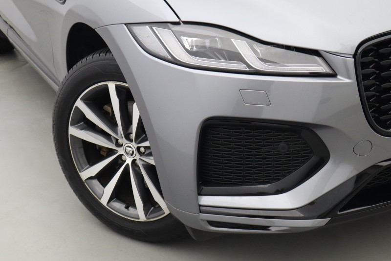 2023 (23) JAGUAR F-PACE 2.0 P250 R-Dynamic SE Black 5dr Auto AWD 5612787