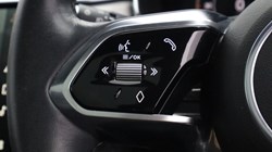 2023 (23) JAGUAR F-PACE 2.0 P250 R-Dynamic SE Black 5dr Auto AWD 5612769