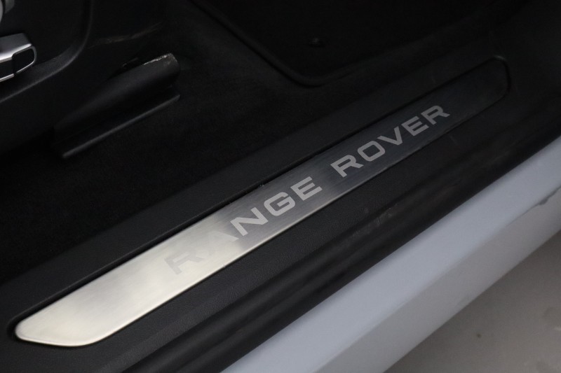 2025 (74) LAND ROVER RANGE ROVER EVOQUE 1.5 P270e Autobiography 5dr Auto [Revised] 5622708