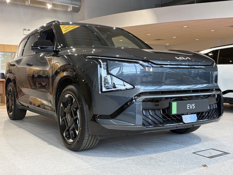 KIA EV5