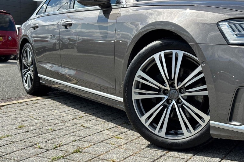 2019 (19) AUDI A8 50 TDI Quattro S Line 4dr Tiptronic 5664753