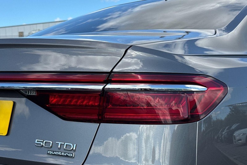 2019 (19) AUDI A8 50 TDI Quattro S Line 4dr Tiptronic 5664756