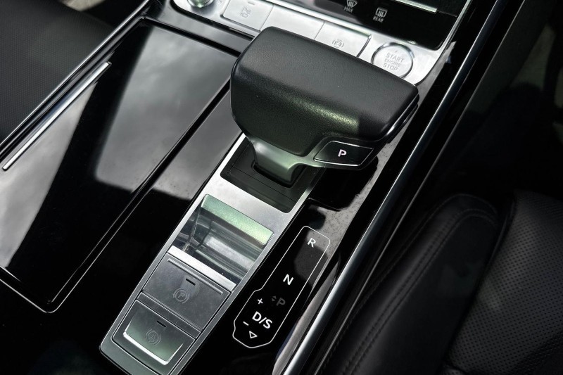 2019 (19) AUDI A8 50 TDI Quattro S Line 4dr Tiptronic 5664722