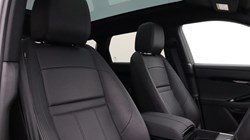 2025 (25) LAND ROVER RANGE ROVER EVOQUE 2.0 D200 Dynamic SE 5dr Auto 5644044