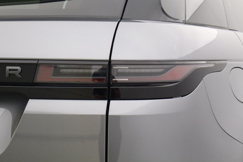 2025 (25) LAND ROVER RANGE ROVER EVOQUE 2.0 D200 Dynamic SE 5dr Auto 5644071