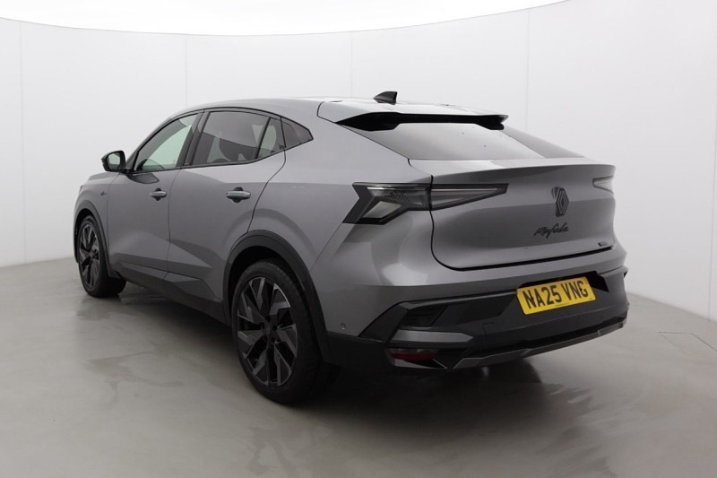 2025 (25) RENAULT RAFALE E-Tech FHEV Iconic Esprit Alpine 5dr Auto 4C 1