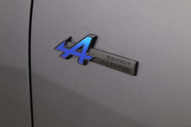 2025 (25) RENAULT RAFALE E-Tech FHEV Iconic Esprit Alpine 5dr Auto 4C 5629865