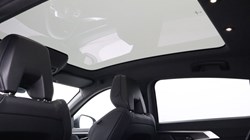 2025 (25) RENAULT RAFALE E-Tech FHEV Iconic Esprit Alpine 5dr Auto 4C 5629869