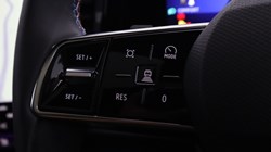 2025 (25) RENAULT RAFALE E-Tech FHEV Iconic Esprit Alpine 5dr Auto 4C 5629885