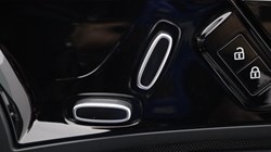 2021 (21) JAGUAR F-TYPE 2.0 P300 Reims Edition 2dr Auto 5627037