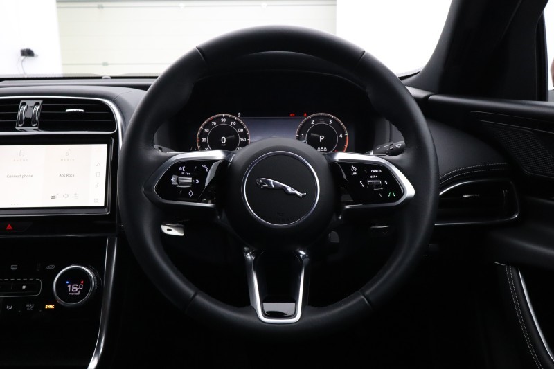 2023 (73) JAGUAR XE 2.0 D200 R-Dynamic S 4dr Auto 5648869