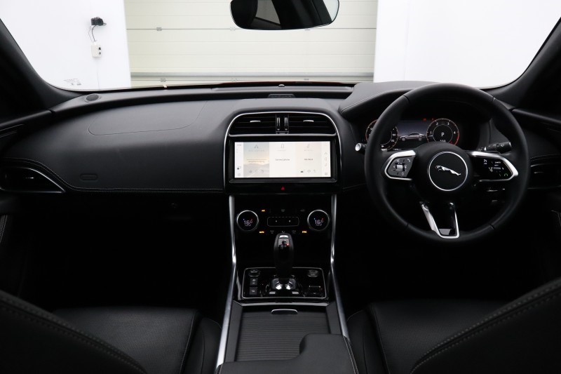 2023 (73) JAGUAR XE 2.0 D200 R-Dynamic S 4dr Auto 5648867