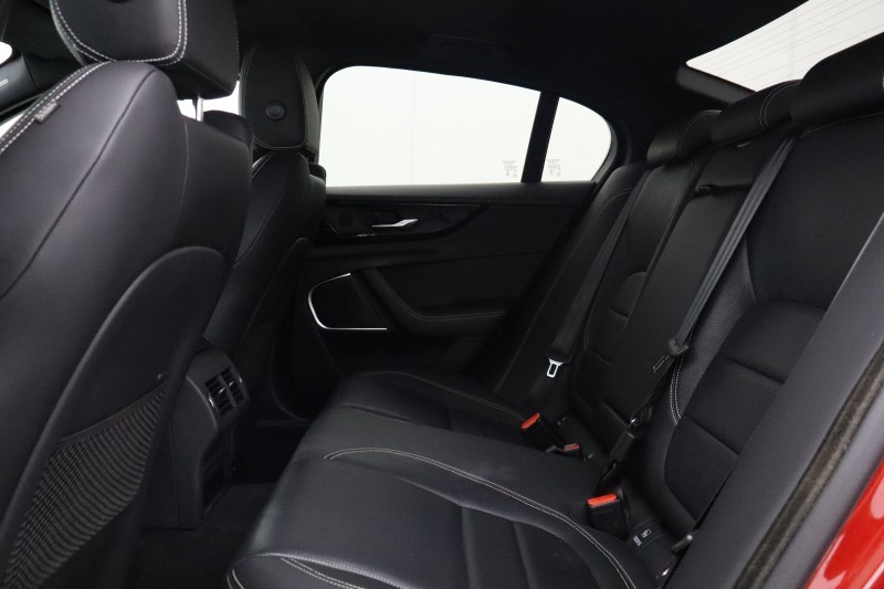 2023 (73) JAGUAR XE 2.0 D200 R-Dynamic S 4dr Auto 5648864